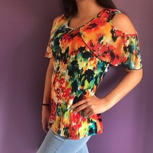 COLD SHOULDER FLORAL TOP